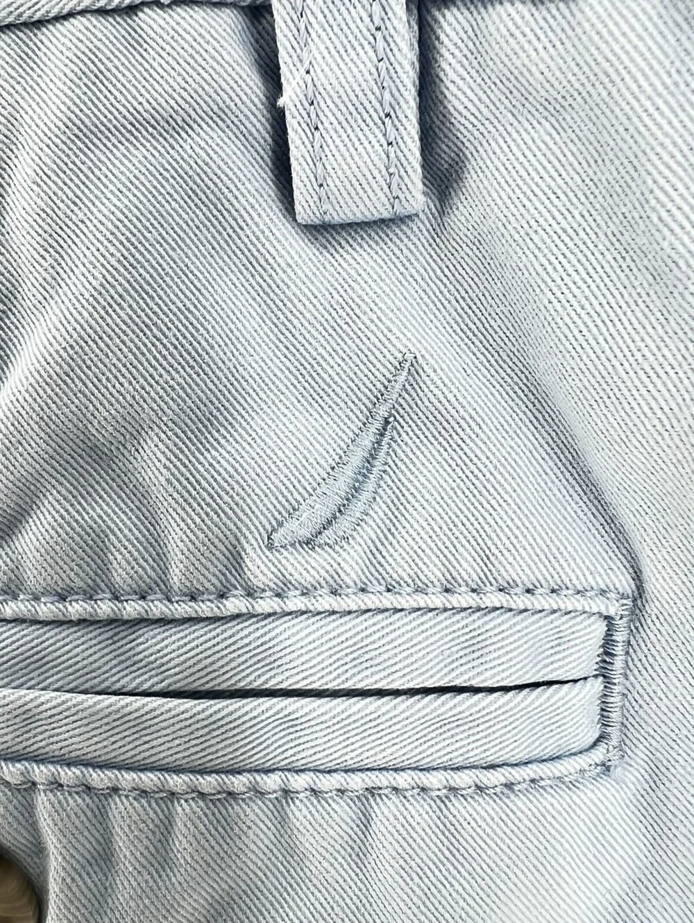 Nautica men's shorts Size 32 (1-48) light blue